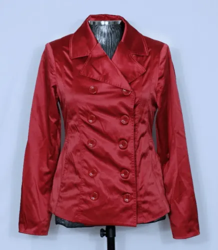 Casaco trench coat feminino acetinado vermelho - Veste P - Ref. 2306