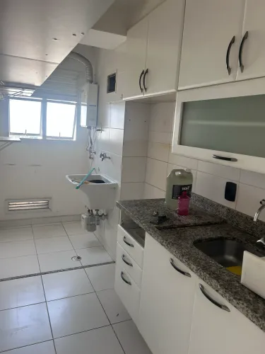 Doa-se armários de cozinha