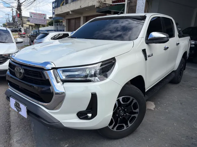 Toyota Hilux CD SRX 4X4 2.8 TDI 16V Diesel Aut. 2022