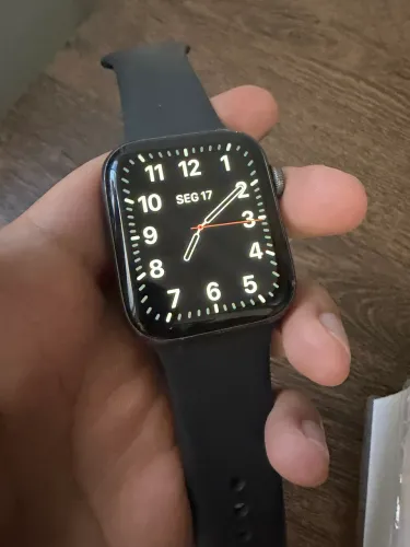 Apple Watch SE 44mm