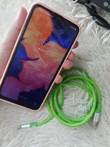 Celular Samsung A10 em perfeito estado