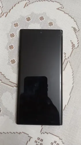 Galaxy Note 10+ c/ defeito no Display