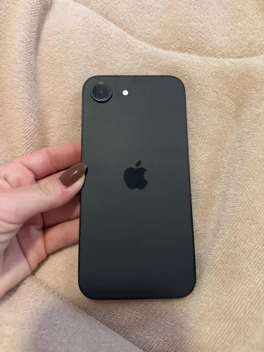 iPhone 16e 256gb