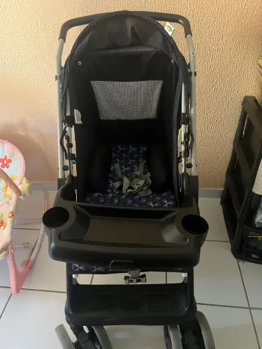 Carrinho p bebê 