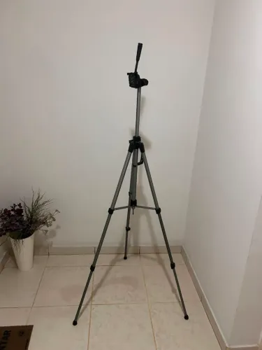 Tripé Profissional VTF 3540 | Excelente Estado | Pronto para Uso