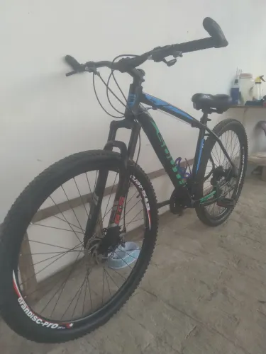 Vendo bicicleta aro 29 legend