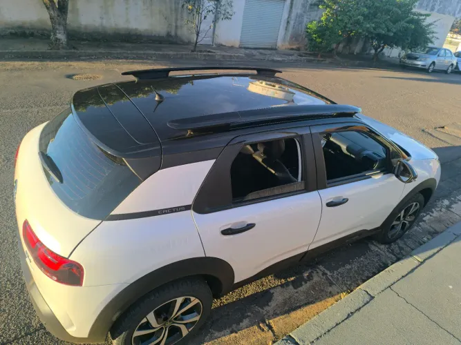 Citroen C4 Cactus Shine Pack 1.6 Turbo Flex Aut. 2022