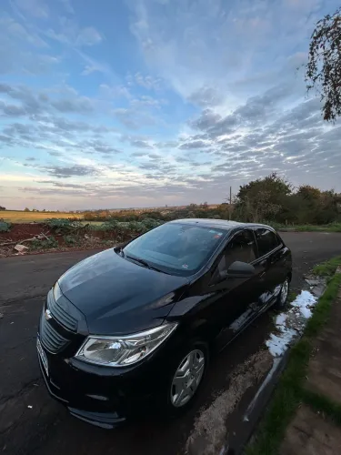 Chevrolet Onix JOY Hatch 1.0 8V Flex Mec. 4P 2017