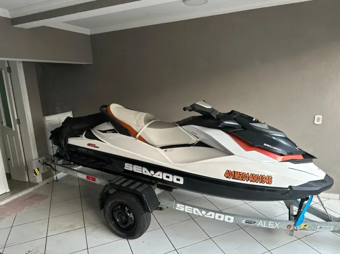 Jetski Sea Doo GTI com Carretinha