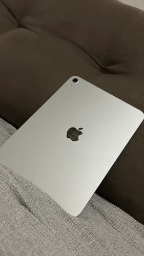 iPad 11 A16
