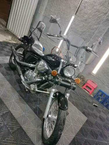 HONDA SHADOW 600 - ANO 2005