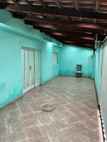 Casa 3 comodos Bairro Barcelona com garagem