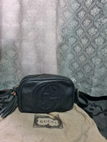 Bolsa de couro original muito bem conservada como mostra nas fotos 
