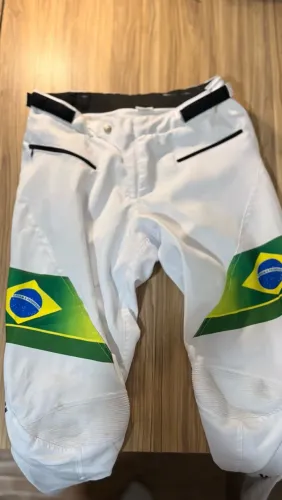Calça penks tamanho P adulto Versão Brasil