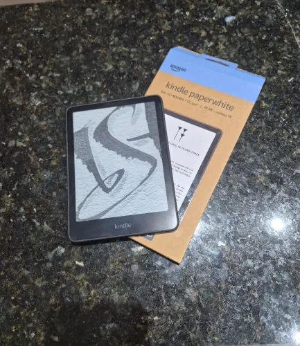 Kindle Gen 12 PAPERWHITE 16 GB ( 1 Dia de uso )