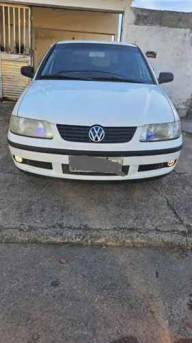 Volkswagen Gol 1.0 Plus 16V 4P 2001