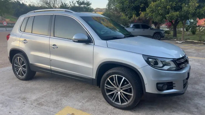 Volkswagen Tiguan 2.0 TSI 16V 200cv Tiptronic 5P 2014