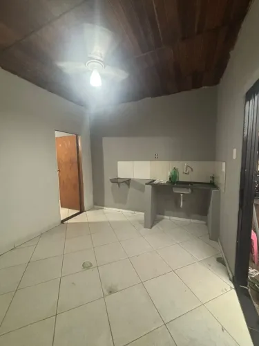ALUGA-SE KITNET/ BAIRRO AREÃO CUIABÁ.