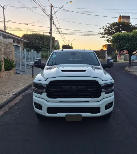 Ram 2500 Laram. 6.7 Night ED. TB CD 4X4 DIE 2024