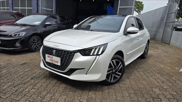 Peugeot 208 Roadtrip 1.6 Flex 16V 5P Aut. 2023