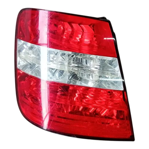 Farol Traseiro Esquerdo Fiat Stilo 2003 2007 Esquerdo/motori