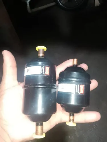 Vende se 5 filtro secador dafonss novos 50 reais cada