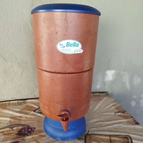 Filtro de Barro 8L Semi Novo, leia o anúncio: Retirar no Aero Rancho!