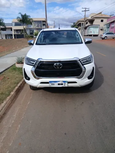 Toyota Hilux CD SRX Limited 4X4 2.8 TDI Die.aut 2022