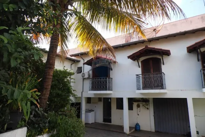 Casa de 3 dormitórios à venda no centro de Itapira SP