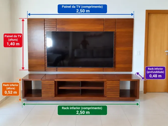 Painel TV de madeira maciça mais rack