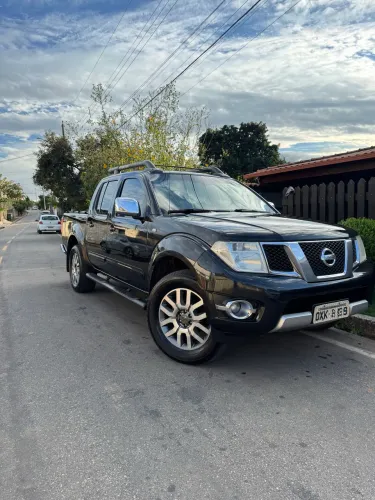 Nissan Frontier SL CD 4X4 2.5tb Diesel AUT 2014
