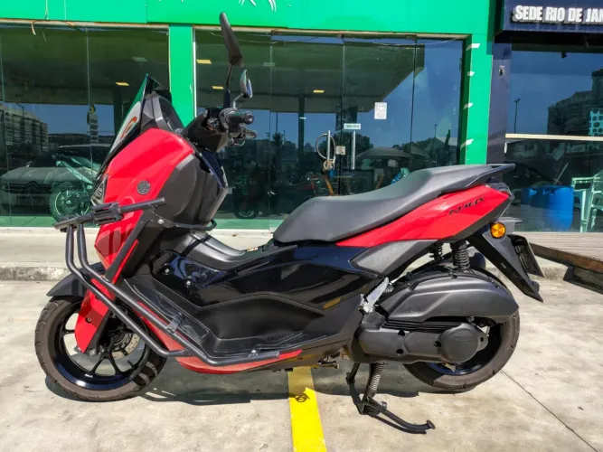 Yamaha NMAX 2025 único dono pouco rodada