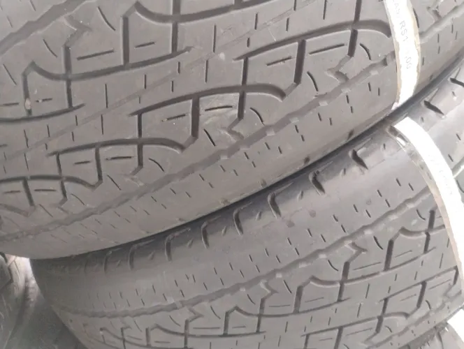 225/65R17 Pirelli Meia vida
