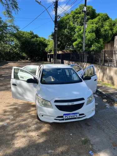 Chevrolet Onix Hatch LS 1.0 8V Flex Power Mec. 4P 2016