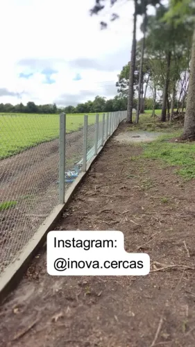 Palanque reto para cerca de tela ou arame