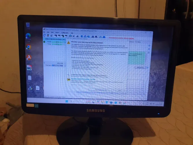 Monitor Samsung 16 polegadas