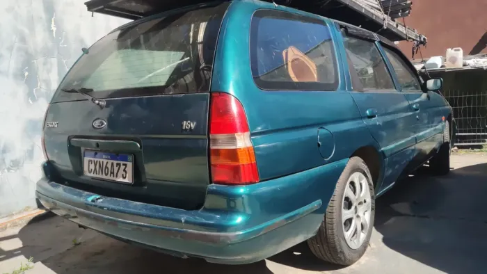 Ford Escort GLX 1.8i 16V 4P 1998