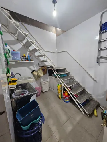 Escada metálica 