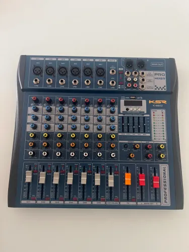 MESA DE SOM KSR K-M802 À VENDA