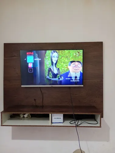 Vendo tv 32 smart e painel 850 aceito cartão exceto Banese 