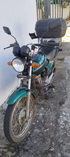MOTO TITAN 125