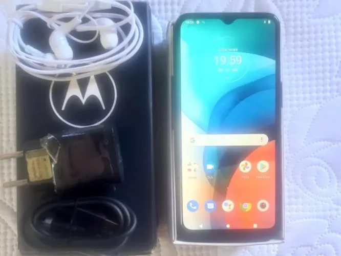 Moto e7 64gb 4RAM