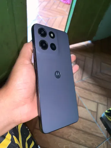 Vende-se celular motorola