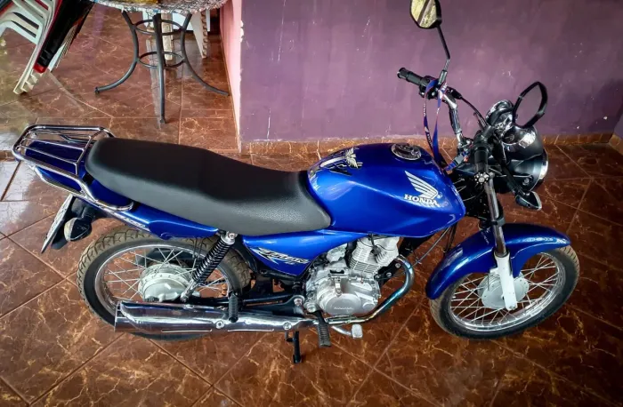Vende-se Titan Es 2006