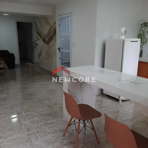 Casa em Rua Ester Colber - Jardim Horto - Caraguatatuba/SP