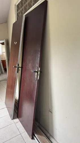Portas 210x79 e 210x69