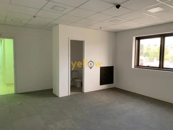 Sala em Centro - Arujá, SP