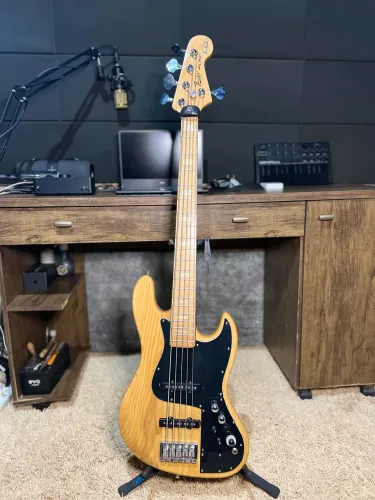 Vendo Fender Marcus Miller Chinês