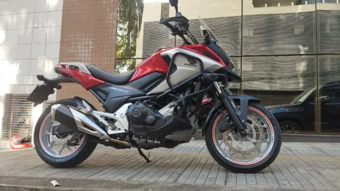 HONDA NC 750X - ABS - 30.000 KM - MUITO NOVA