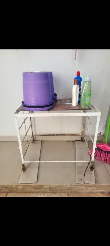 Grade de apoio/ ar condicionado